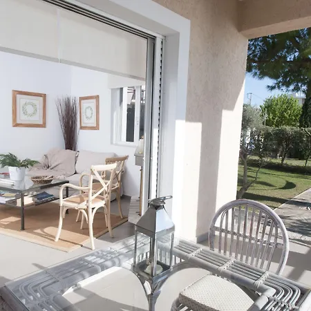 Messinian Blue Seaside 칼라마타