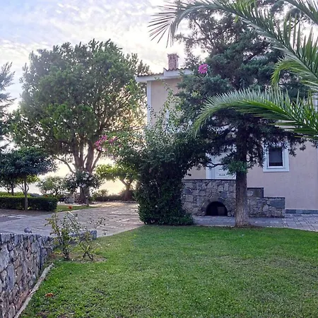 Messinian Blue Seaside Villa Kalamata