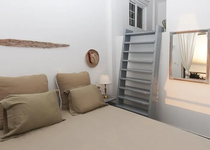 Messinian Blue Seaside *